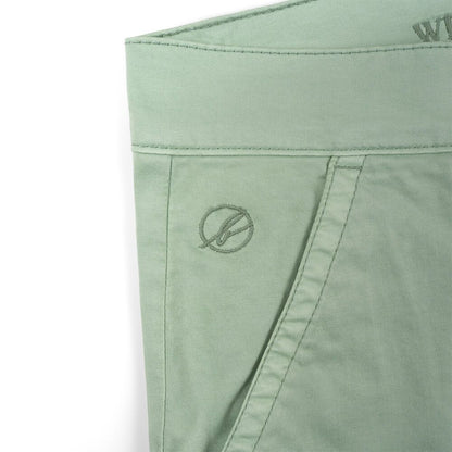 2237-ecomicro-chino-shorts-green-detail-01_1