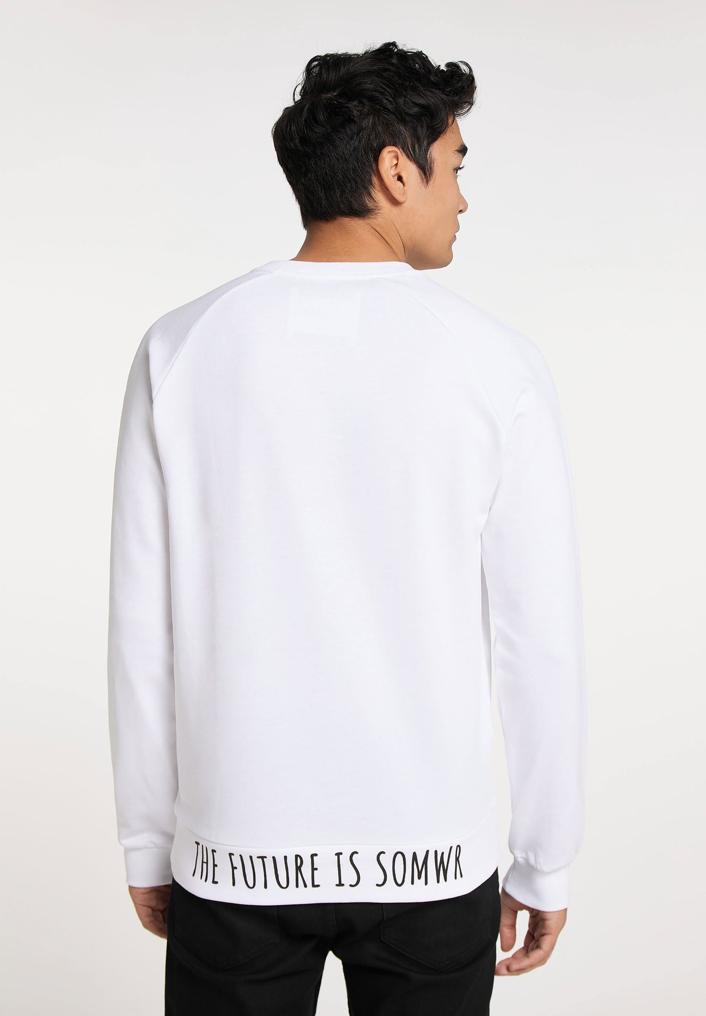 REFRESH SWEATER
