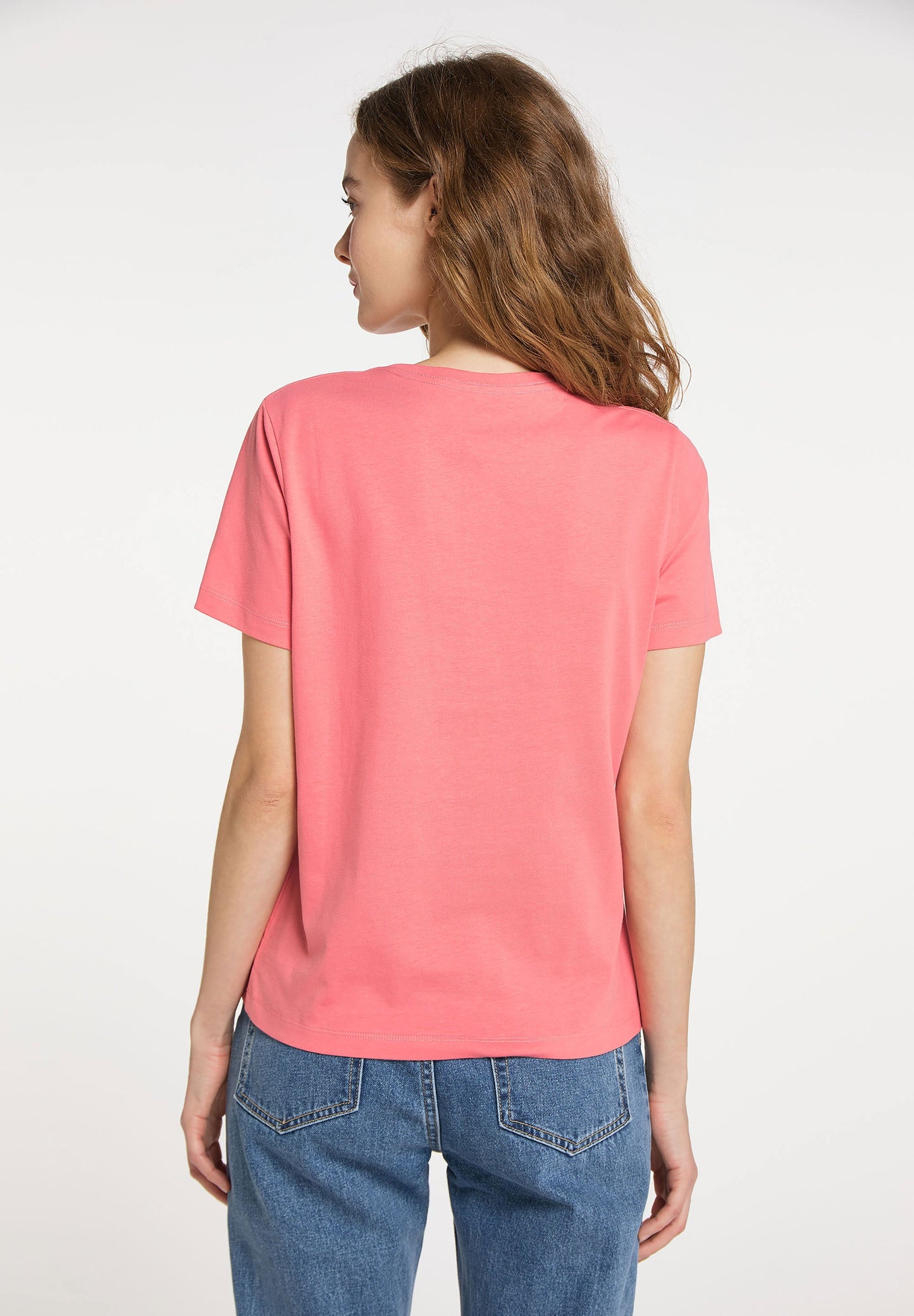 SHELLFISH TEE