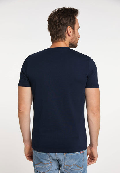 SURROUND TEE