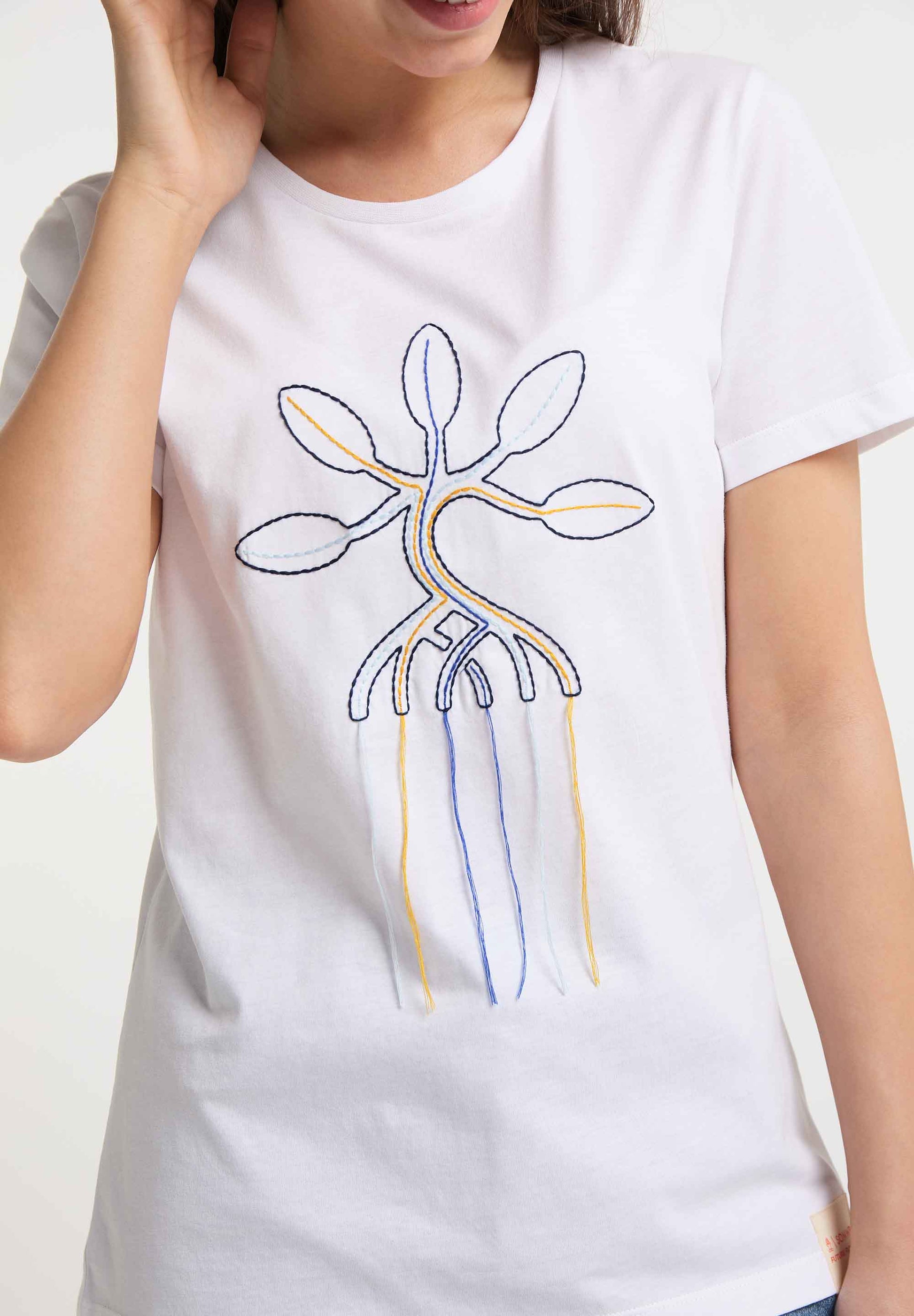 SOMWR VIBRANT ROOTS T-Shirt WHT002