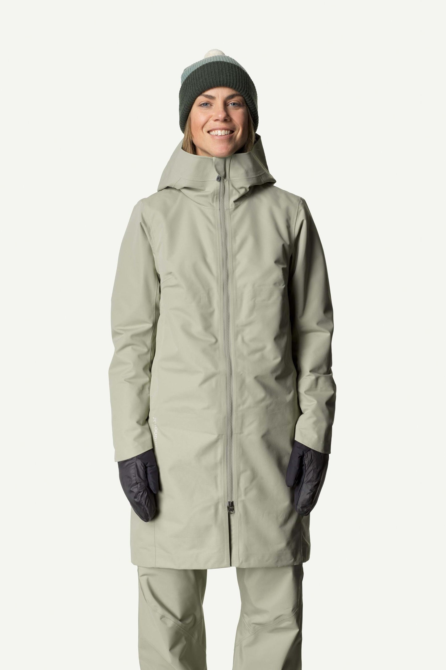 Ws-One-Parka_Frost-Green_148624_A82_P_F_0857_C_low
