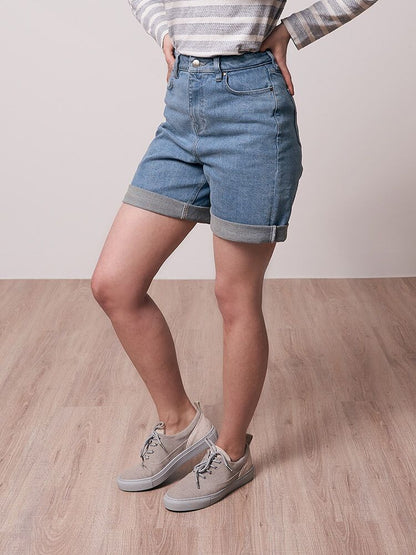bleed-clothing-2049f-jeans-shorts-recycled-ladies-blue-studio-03