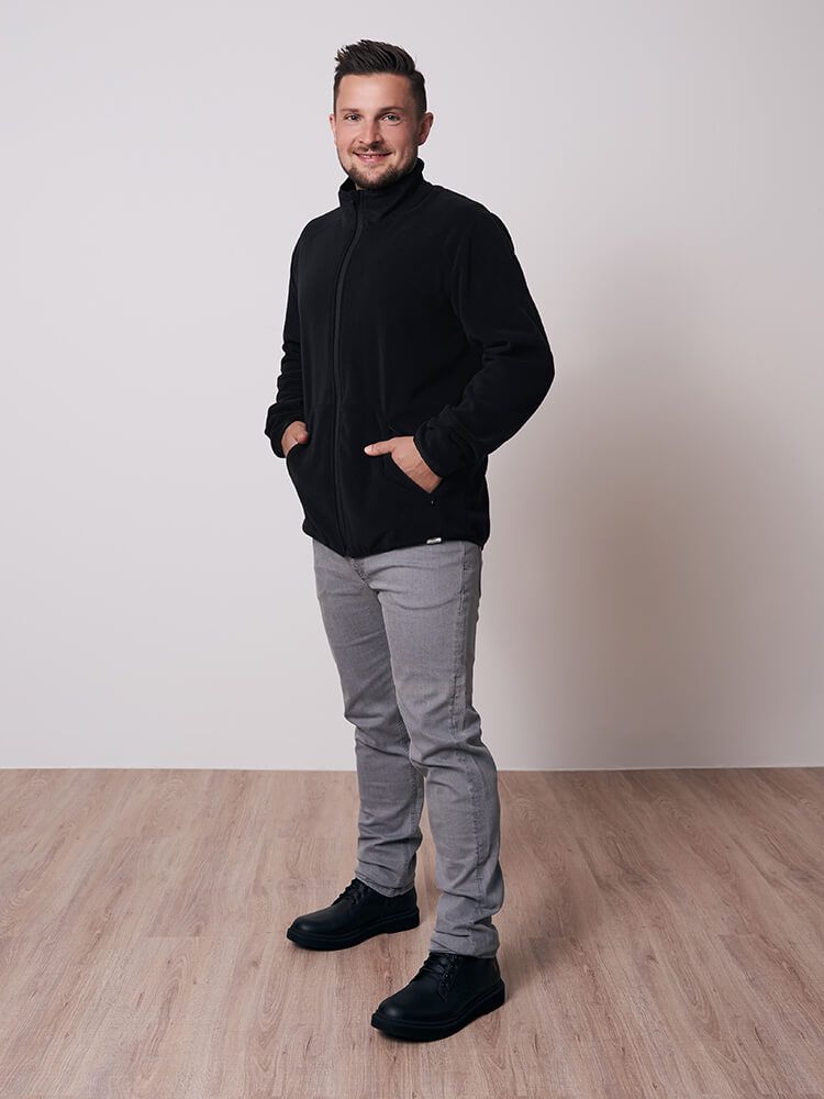bleed-clothing-2128-eu-phoric-fleece-jacket-black-studio-01