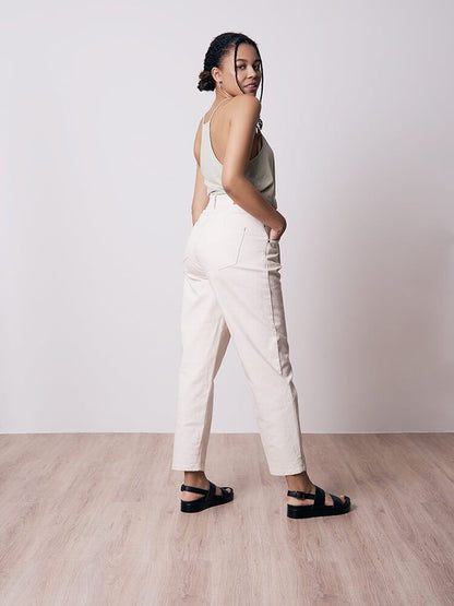 bleed-clothing-2245f-pleat-moms-jeans-no-dye-studio-02