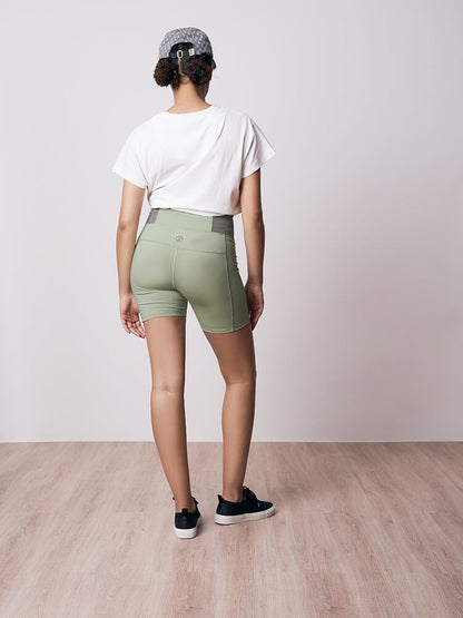 bleed-clothing-2254f-sporty-shorts-lyocell-tencel-ladies-green-studio-03