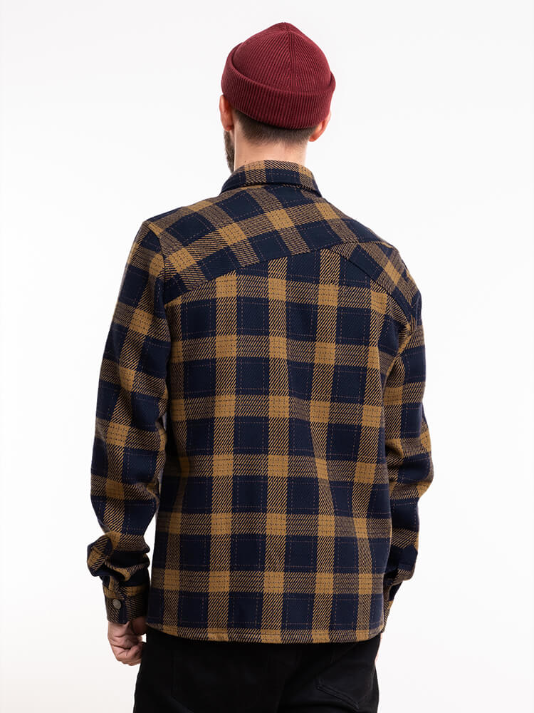 bleed-clothing-2311-heavy-flannel-shirt-navy-brown-studio-04