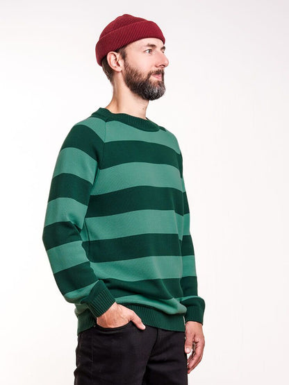 bleed-clothing-2330-yeah-stripes-jumper-green-studio-02