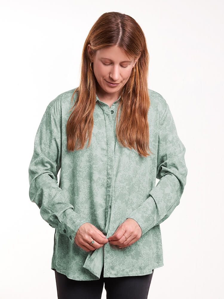 bleed-clothing-2361f-mossy-lenzing-ecovero-blouse-green-studio-04