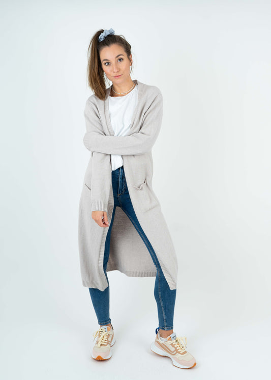 Unser Model Katy ist <strong>168 cm</strong> groß und trägt <strong>Größe S</strong>.#